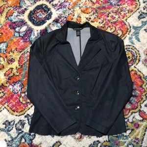 🎈Briggs NY Dark Wash Classic Cut Jean Blazer